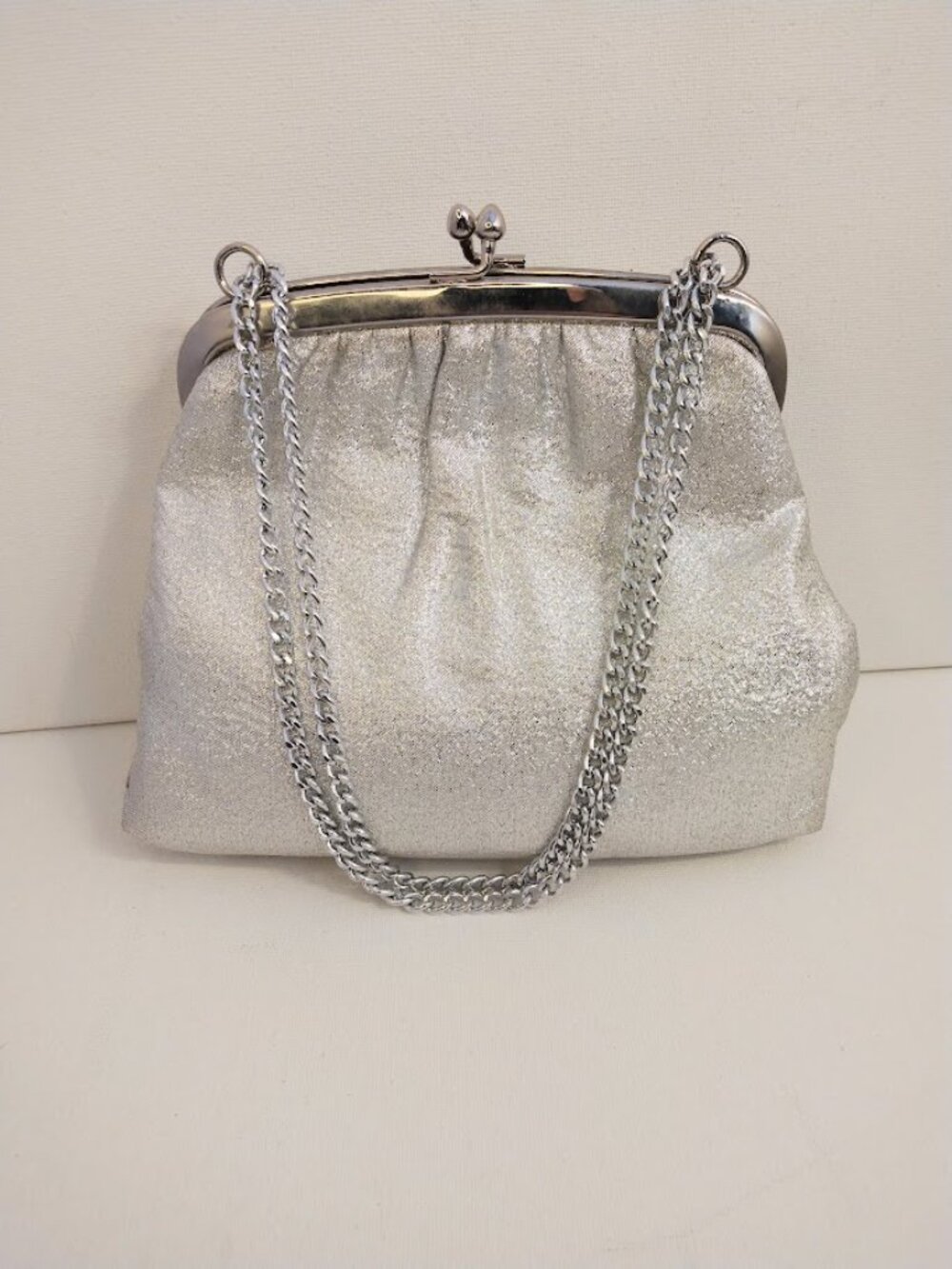 Vintage Silver Metallic Evening Bag Kiss Lock Lined 80s Formal Wedding Party